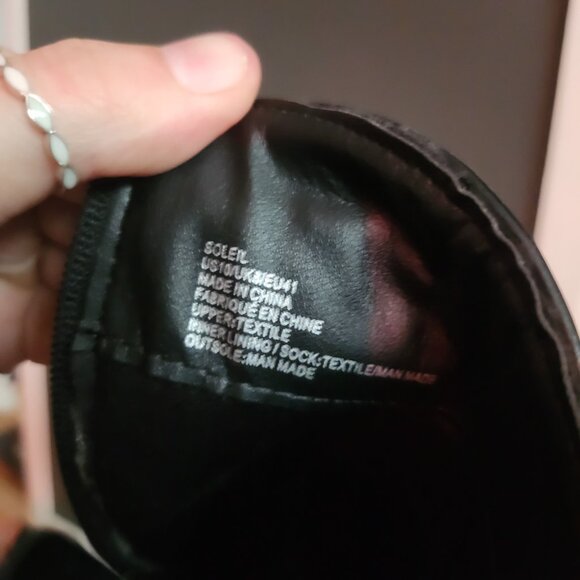 Heeled suede booties - Picture 6 of 6